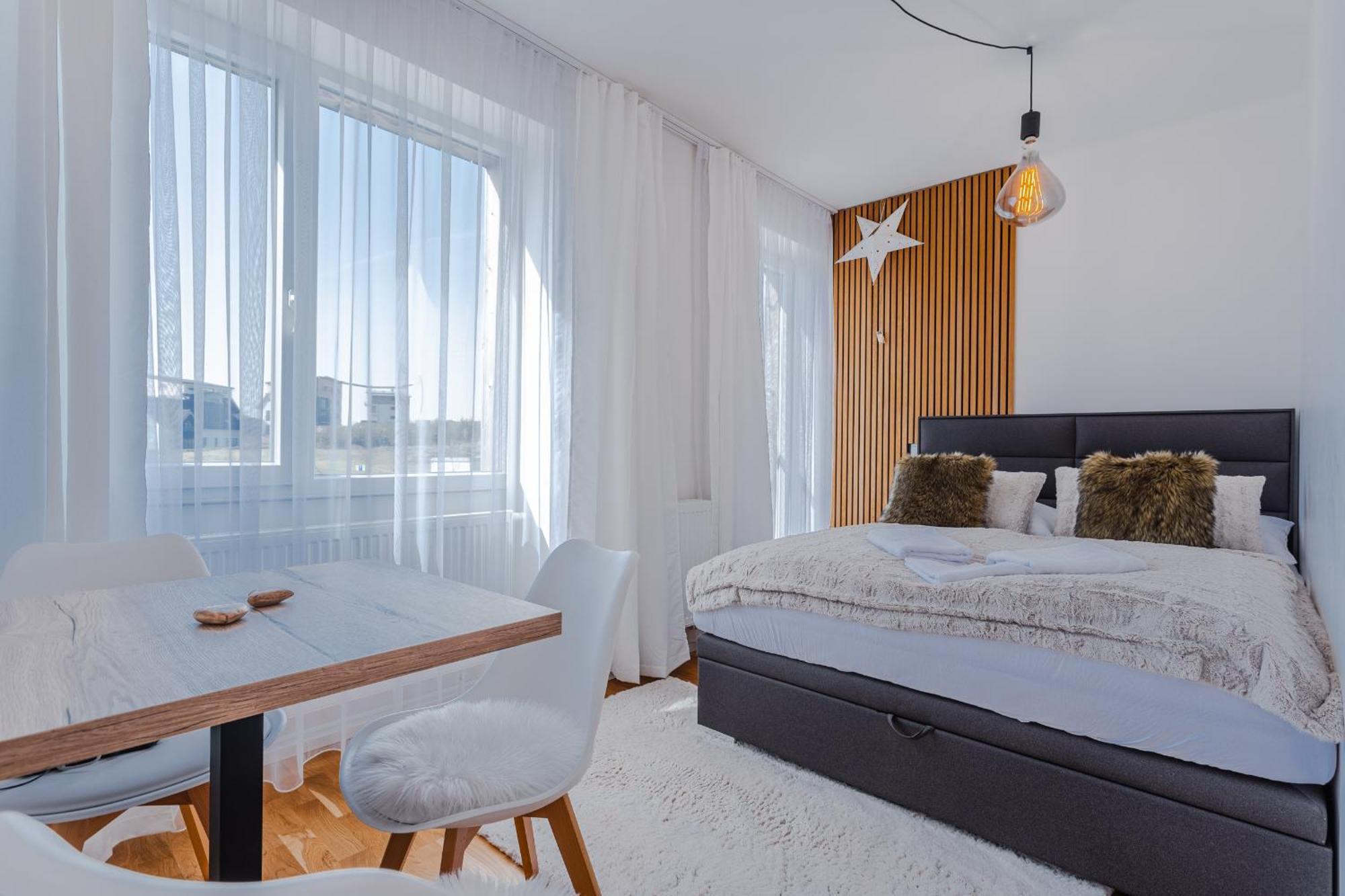 Meadows Apartments Klinovec Loučná pod Klínovcem 外观 照片